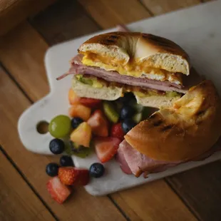 Bagel Breakfast Sandwich with fresh fruit