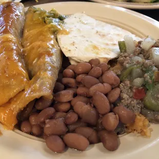 From the $8.99 lunch buffet: green chile cheese enchiladas, picadillo quesadillas, charro beans, Spanish rice, and green chile picadillo.