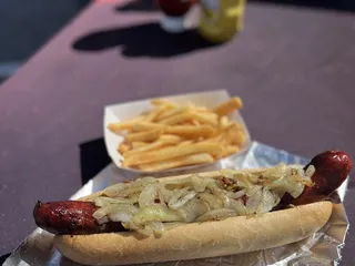 EL Dogg's Grill  The king of foot longs