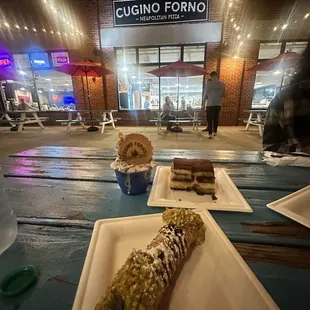 sushi and sashimi, interior