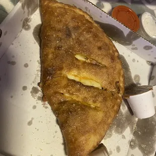 $8 calzone