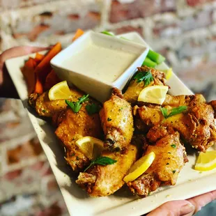 food, chicken wings and fried chicken, chicken, poultry, bbq wings, chicken wings, fried chicken wings, fried chicken, bbq chicken