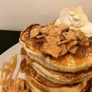 Fluffy Cinnamon French Toast Pancakes