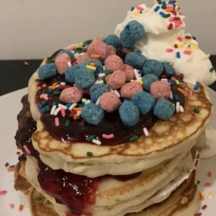 Fluffy Cap'n Crunch Pancakes