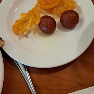 donuts, dough desserts, food