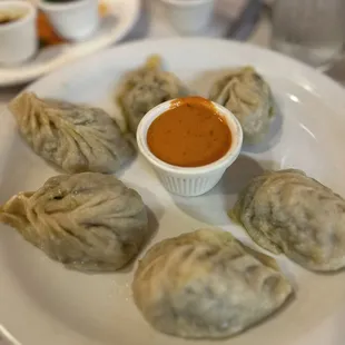 1S. Himalayan Momo (veggie)