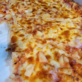 Hawaiian 18&quot; pizza