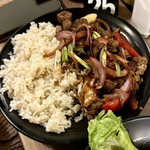 Lomo Saltado