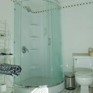 Little Colonel En-suite Bath