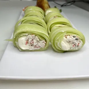 PEPINO ROLL