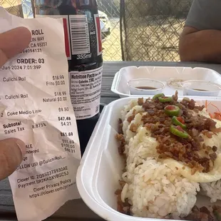 La Coca-Cola de 355ML cómo si fuera la de 500ML les dije y me dijeron que "así es".