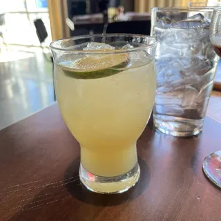 Cali & Tay Skinny Margarita