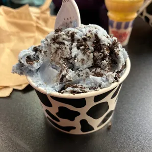 a cup of ice cream