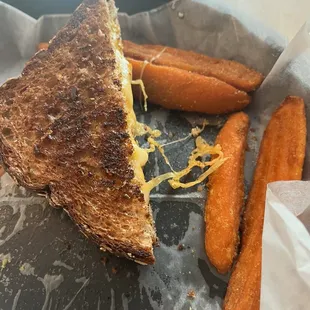 grilled cheese and sweet potato fries