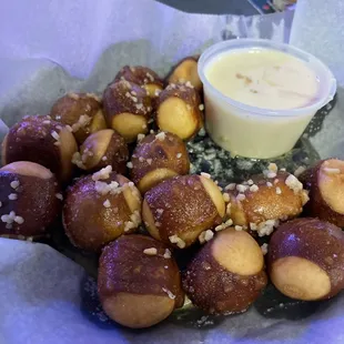 Pretzel Nuggets