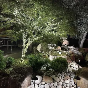 Night view of the restaurant outside