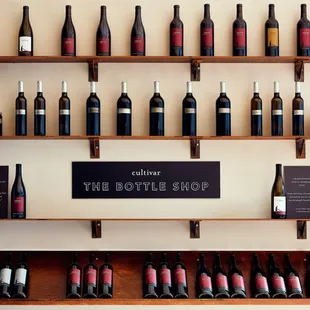 Cultivar Wine and Caspar Estate bottles to go