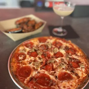 food, pizza
