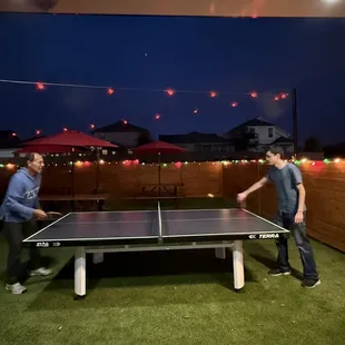 Ping pong