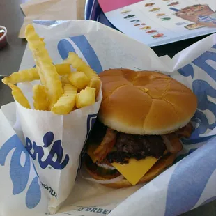 Bacon Deluxe Burger