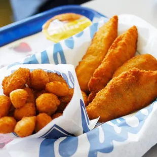 food, dough desserts, donuts