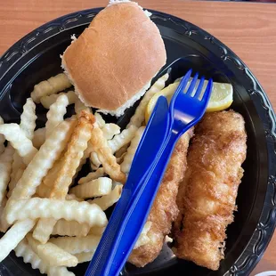 2 piece Cod dinner with fries.
