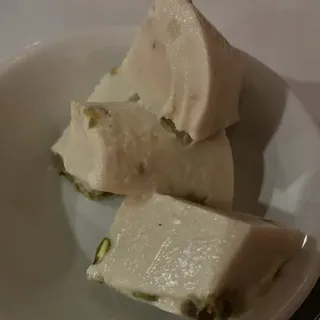 Pistacio Kulfi