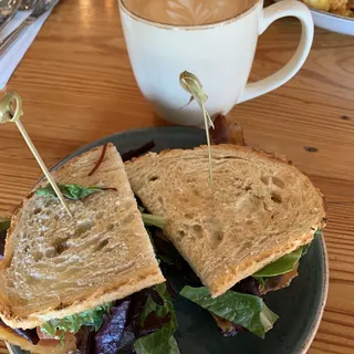 BLT