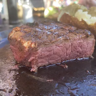 Jim Beam sirloin cooked medium. Very good!!