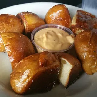 Pretzel Bites