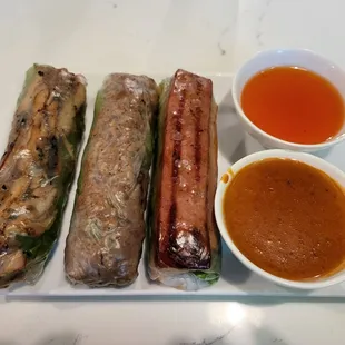 3 spring rolls