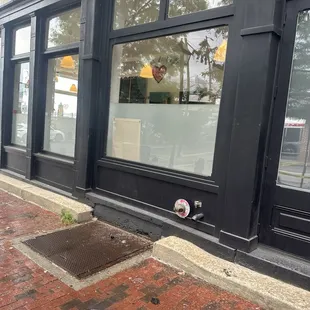 Side of cafe