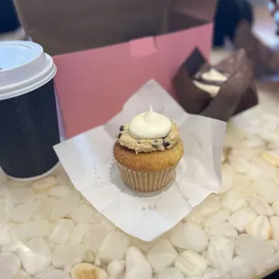 Cookie dough cupcake