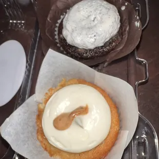 Butter Biscotto Crunch  Oreo Cookie Lotus Cupcake