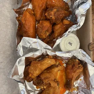 Medium and hot wings- very decent size