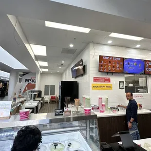  customers in a store