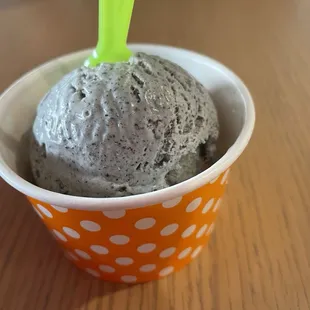 Really enjoyed their black sesame ice cream. It was creamy and had an intense flavor.