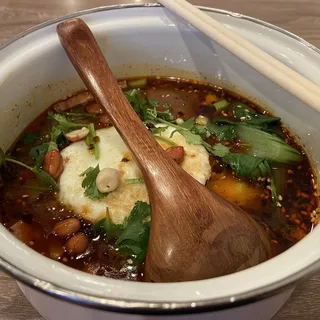 Spicy Duck Blood Rice Noodles Soup