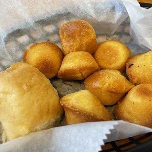 The little cornbread is the best thing here!