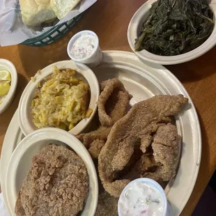 Fried catfish, Corn Pudding, Fresh Turnip Greens and Fried Green Tomatoes. Outstanding!!!