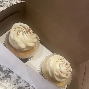 French Vanilla Cupcake