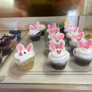 Festive cupcakes