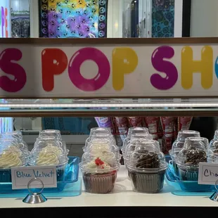 Cupcakes located in Avenues Mall Gift pops shoppe