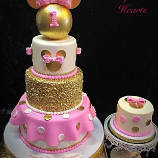 Minnie Mouse &amp; smash cake