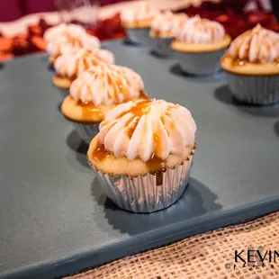 Cupcake Junkie's heavenly sweets! Want some? Contact them now for a special order!