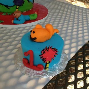 Dr. Seuss Fish Smash Cake to match Cat in the Hat birthday cake for 1 year old