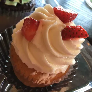 Strawberry Shortcake Cupcake