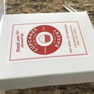Cupcake box
