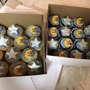 Twinkle twinkle little star cupcakes!
