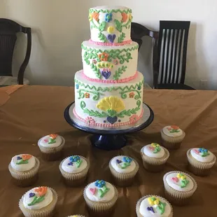 Fiesta cake and cupcakes